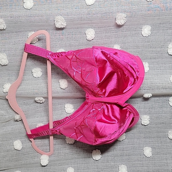 Elomi Intimates & Sleepwear Elomi Full Coverage Bra Size Us 38l